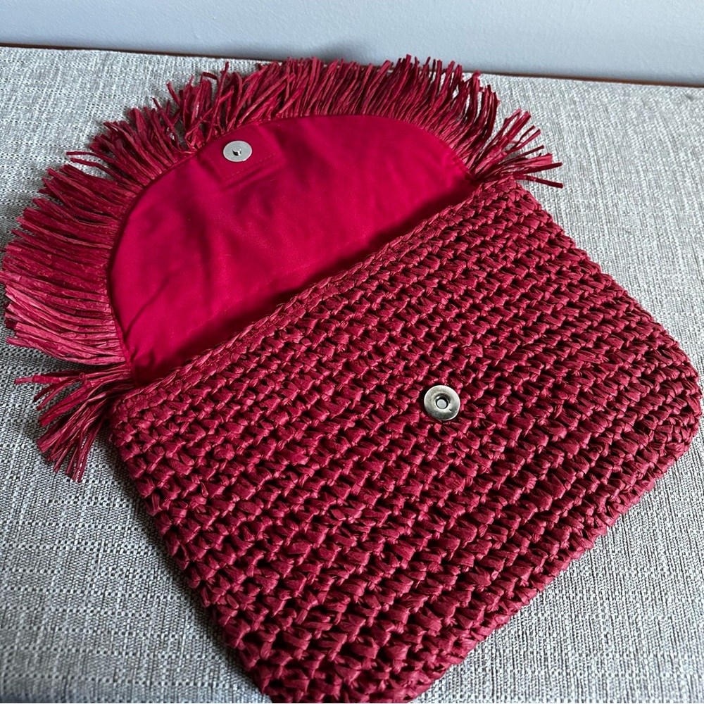 btb Los Angeles Red Raffia Riley Clutch - Picture 3 of 6
